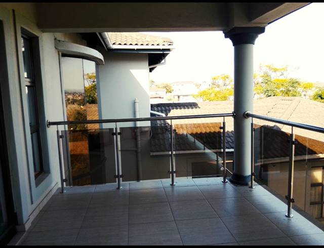 6 BEDROOM FREESTANDING FOR SALE IN GROUTVILLE